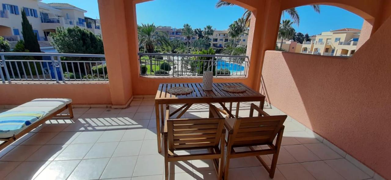 Limnaria Gardens - Superb Modern 1 Bed With Pool Views * Pafos
